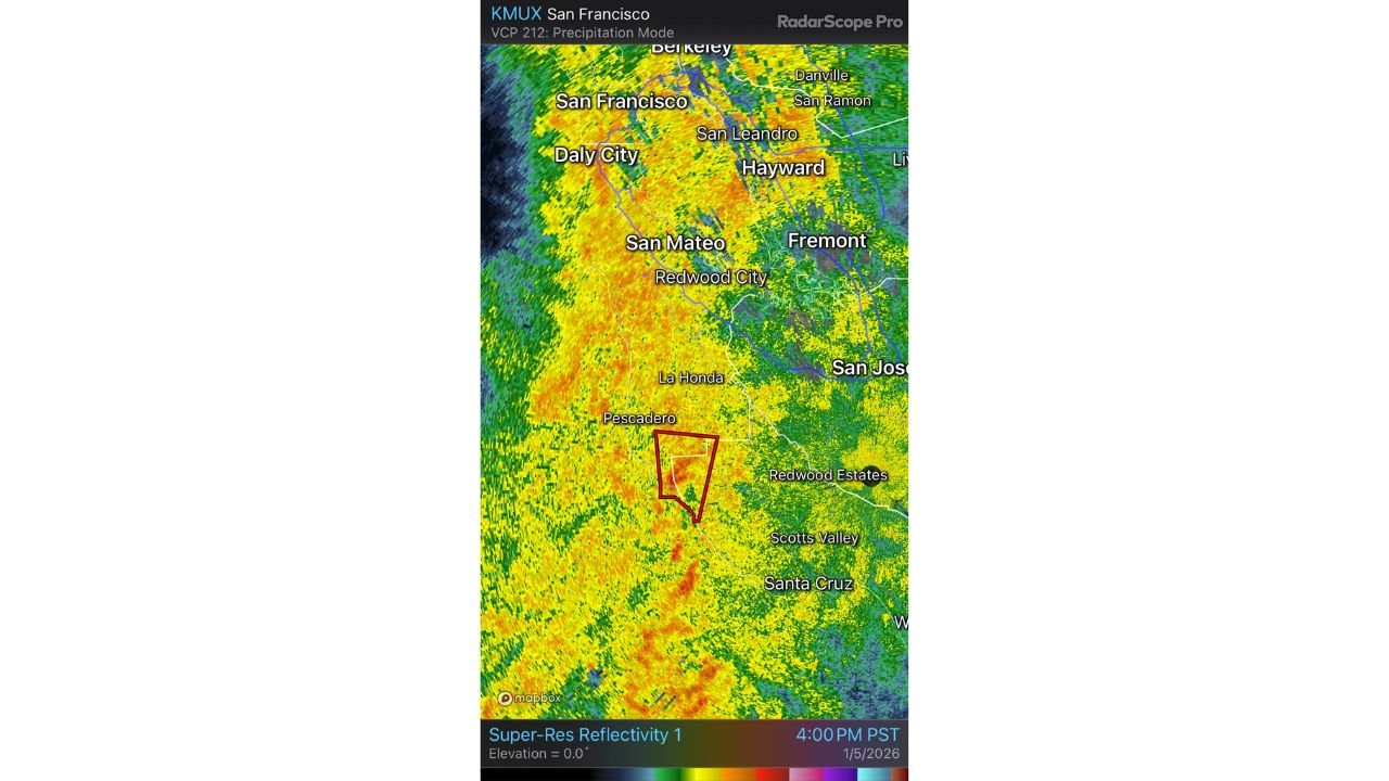 California Santa Cruz County and San Mateo County Under Tornado Warning as Possible Waterspout Threatens to Move Ashore Along Central Coast