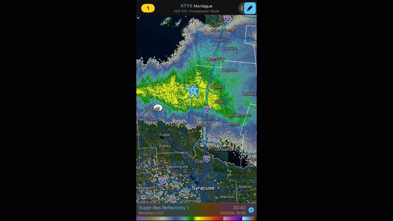 Rare Lakeshore Snow Band Dumps Up to 26 Inches in Central New York as Lake Ontario Lake-Effect Intensifies Near I-81
