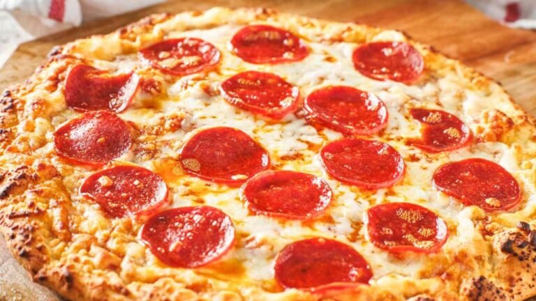 What Happens When Frozen Pizza Browns — And Why Food Scientists Are Watching Closely