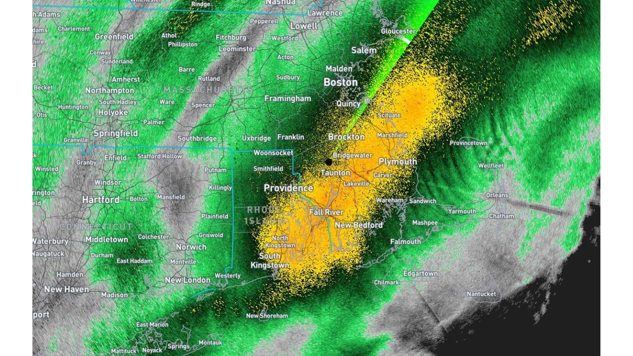 Blizzard Emergency Across Massachusetts and Rhode Island: Boston, Providence and Plymouth Overwhelmed as Rescue Operations Suspended in Life-Threatening Whiteout