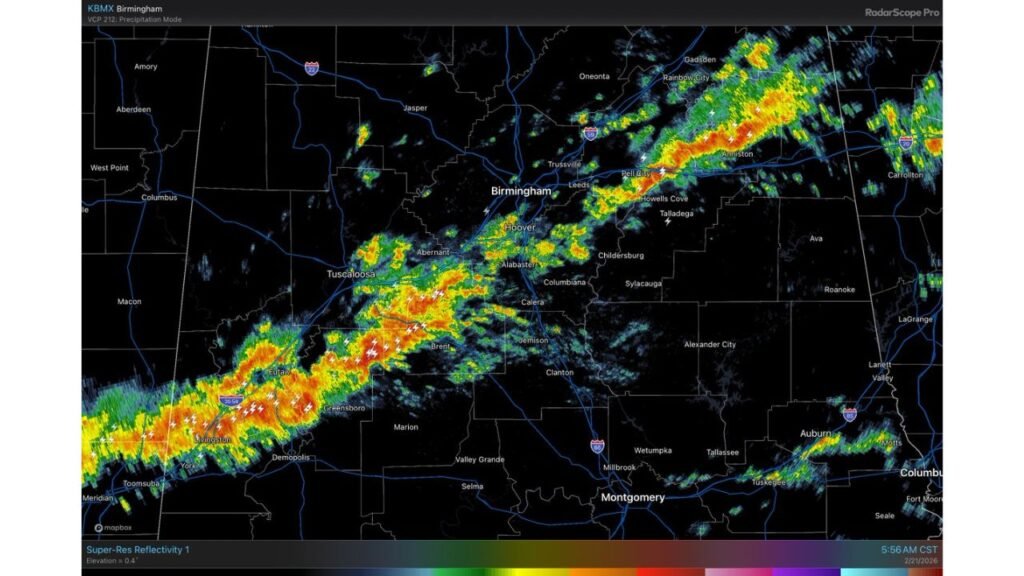 Livingston to Jacksonville Storm Line Soaks Tuscaloosa, Birmingham and Anniston, But No Severe Weather Expected Across Central Alabama