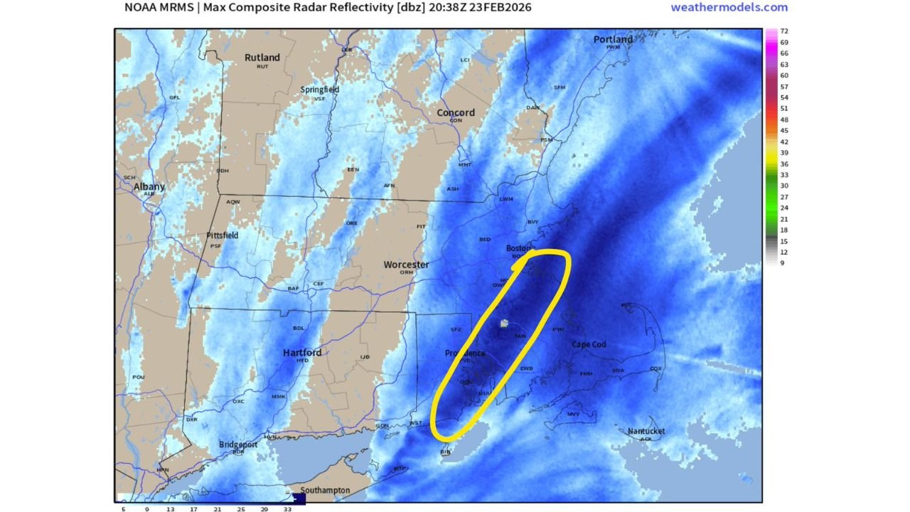 Massachusetts and Rhode Island Braced for 40+ Inches as Intense Deformation Band Parks Over Boston–Providence Corridor