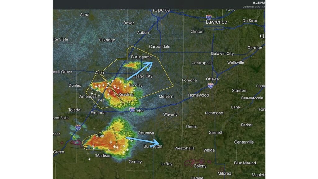 Kansas Faces Two Active Severe Storms Near Emporia and Burlington at 9:28 PM Monday June 1 Including Hail and Very High Winds With Slight Rotation in the Southern Storm